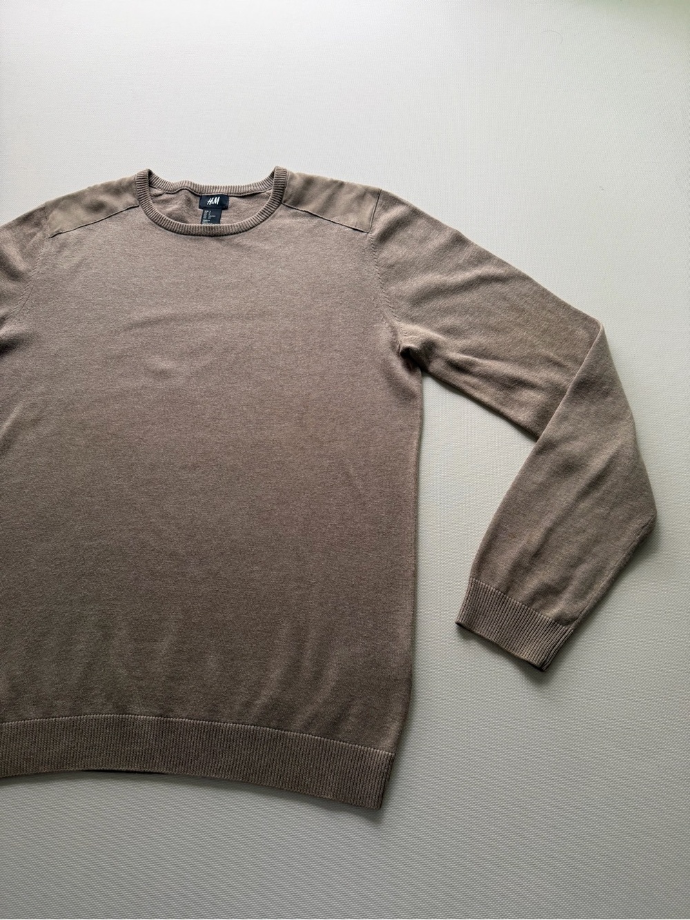 H&M Men's Crewneck Sweater in Taupe Brown